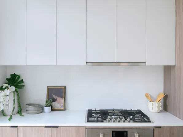 356 East 78th Street image 4 of 16