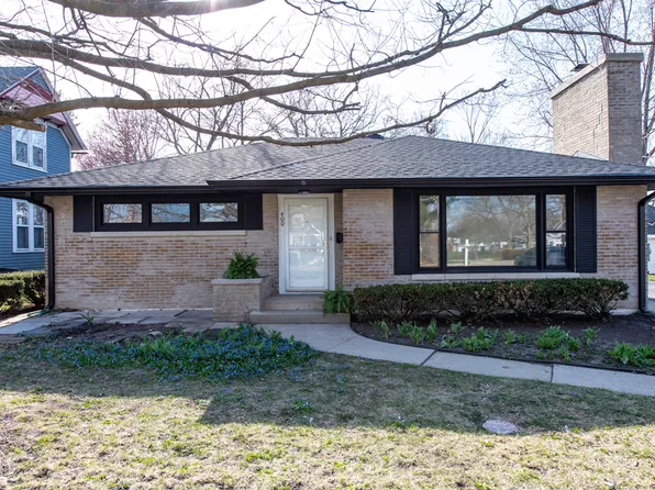 400 S Lake St, Grayslake, IL 60030