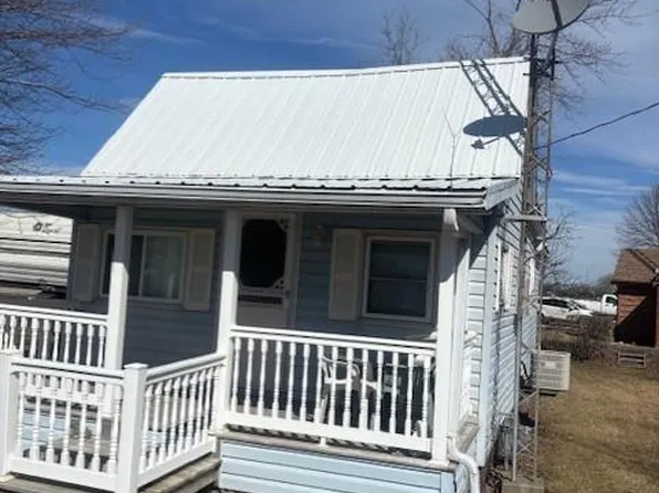 18640 Erie Shore Dr, Chatham Kent, ON N0P 1A0