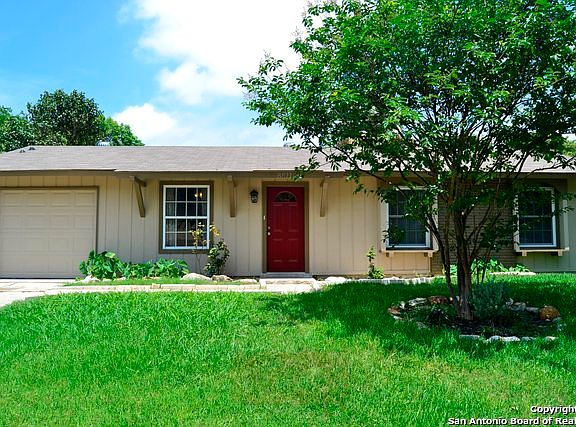 2nd image of 8811 Cape Valley St