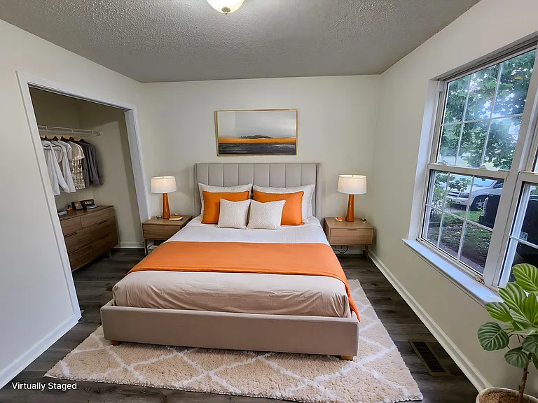 1140 Towne Square Ln #MAIN — Photo 6