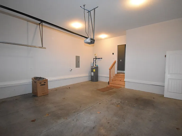 1072 Fuji Ln — Photo 26