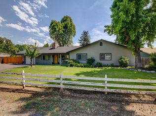 1634 Grand Ave, Medford, OR 97504