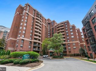 4808 Moorland Ln APT 707, Bethesda, MD