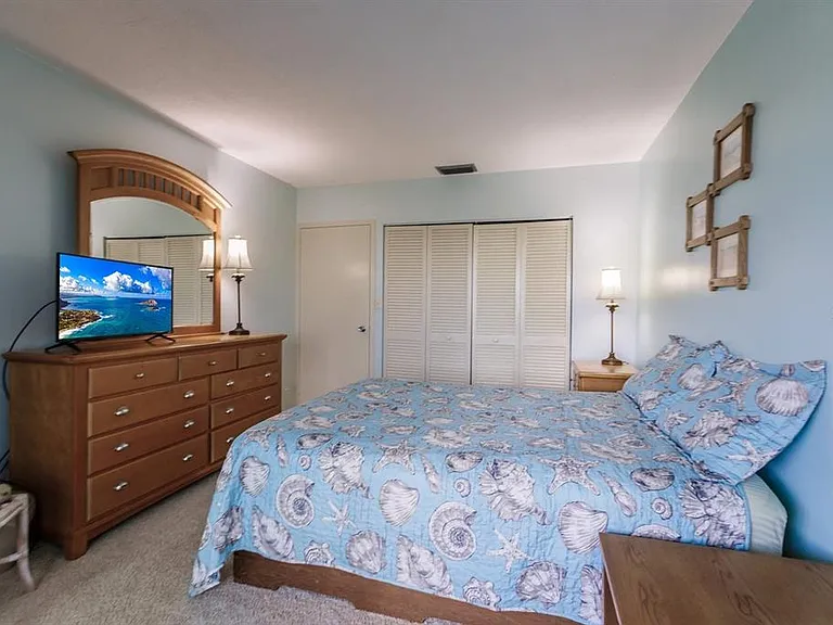 1255 E Peppertree Dr #306 — Photo 9