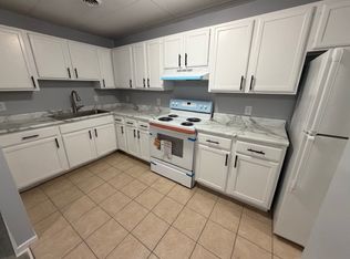205 Plum St APT 3, Red Wing, MN 55066