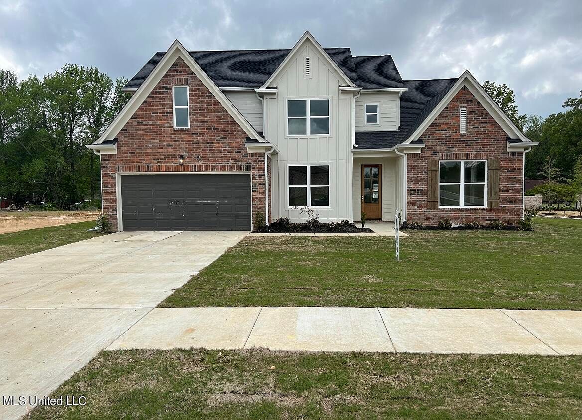 重複投稿、石臼八尾手渡し　2025-4 10258 May Flowers St, Olive Branch, MS 38654 | Zillow