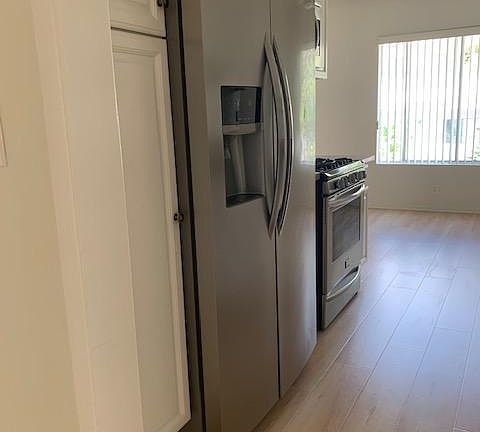 3rd image of 525 Idaho Ave #5