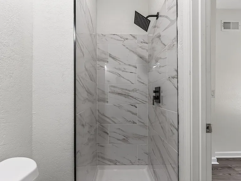 4617 S Benton Ave — Photo 9