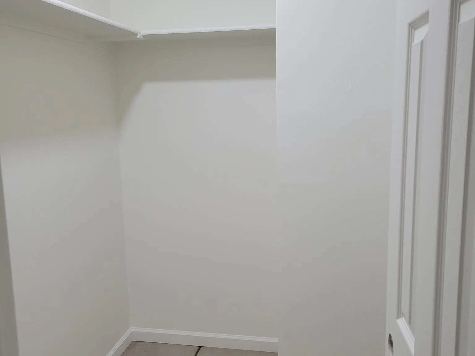 3 bed, 1299 sqft, $850 — Photo 4