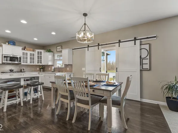 231 Dovetree Dr, Danville, IN 46122