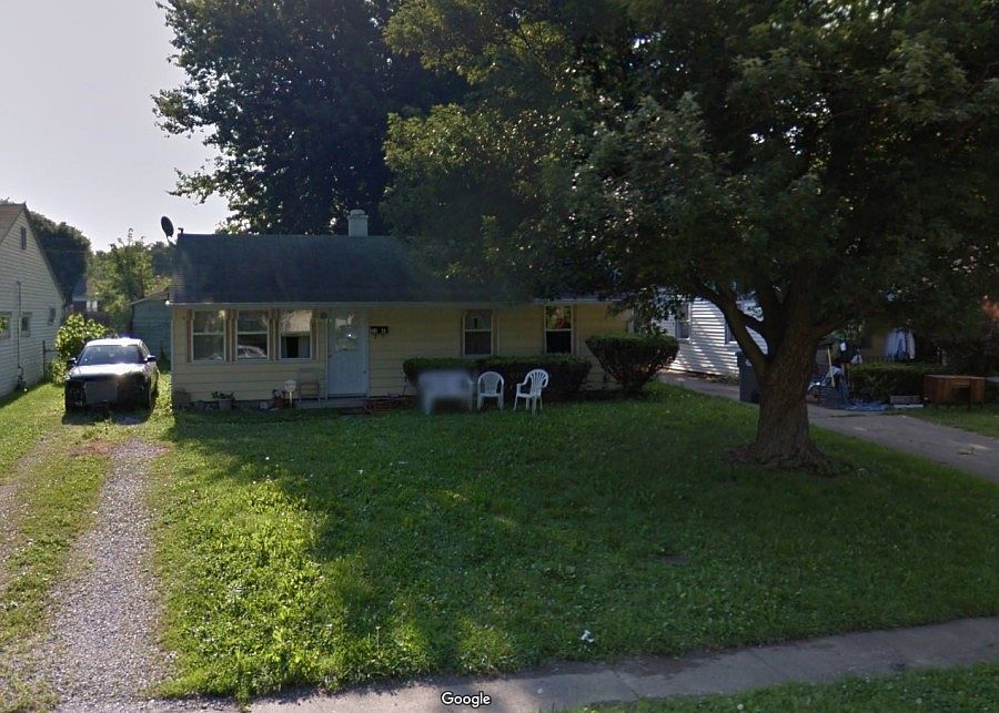 1st image of 2441 Asbury St