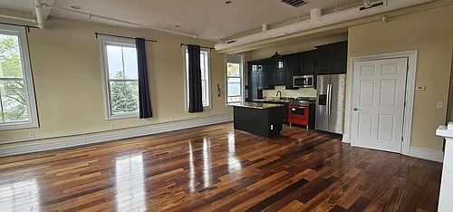 1 Grand Ave Photo 1