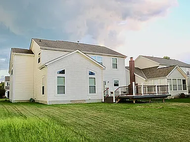 Huge lawn among some of the largest in the community. House in the row with deepest lots in the neighborhood.