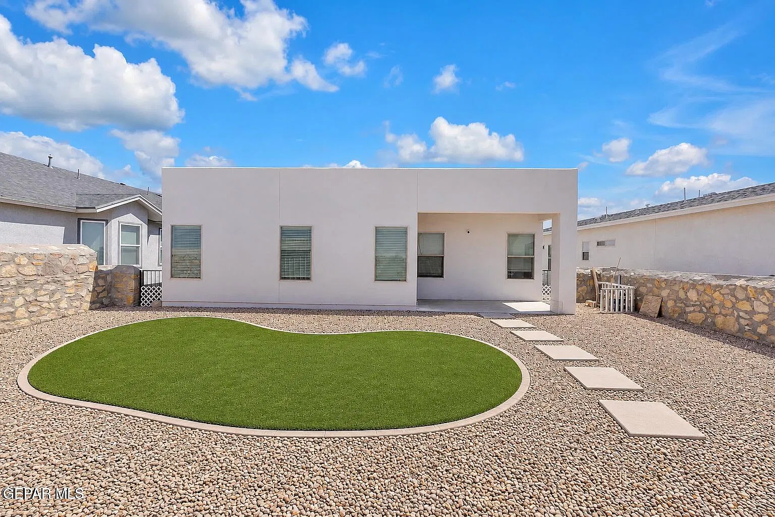 4 bed, 2.0 bath, 1339 sqft, $1,795 — Photo 4