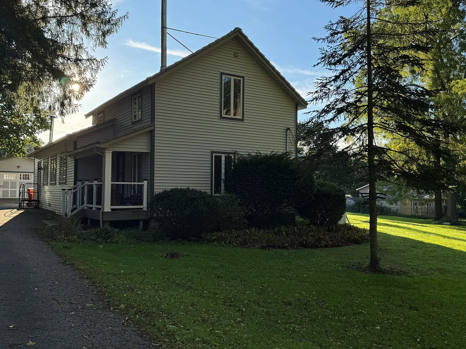 3 bed, 1700 sqft, $3,100 — Photo 3
