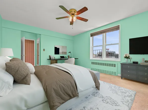 2727 Ocean Parkway image 3 of 18