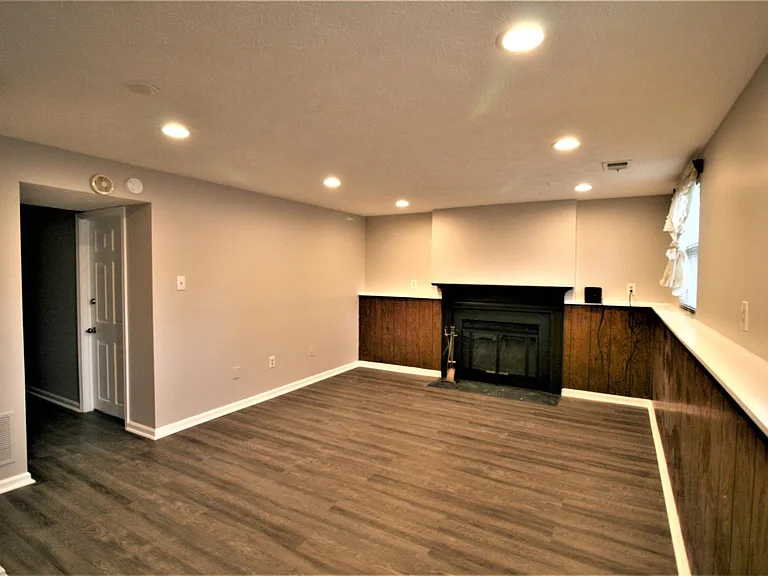 507 Smoketree Ct — Photo 19