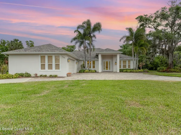 2270 Tanglewood Ln, Merritt Island, FL 32953