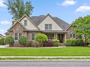 8342 Georgetown Bay Dr, Ooltewah, TN 37363