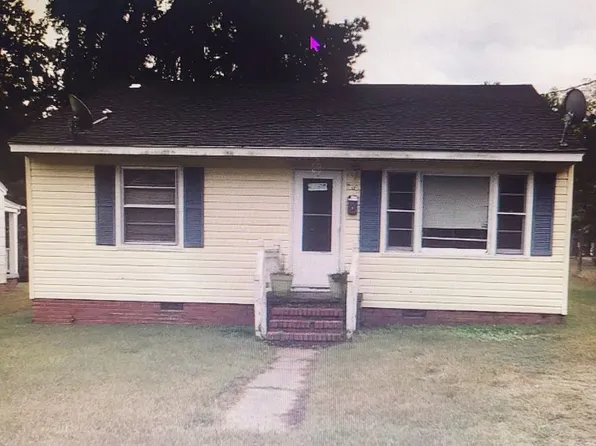 303 Magnolia St, Franklin, VA 23851