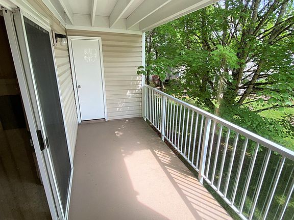 5th image of 19230 Forest Park Dr NE APT K235