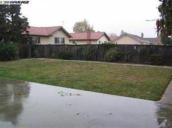 2nd image of 892 Russell Ln