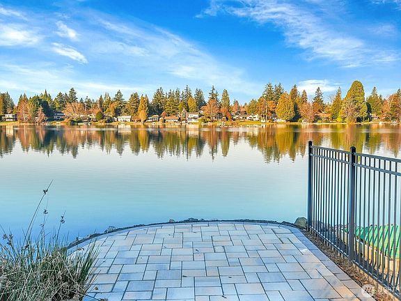 4th image of 1470 SW 158th Street