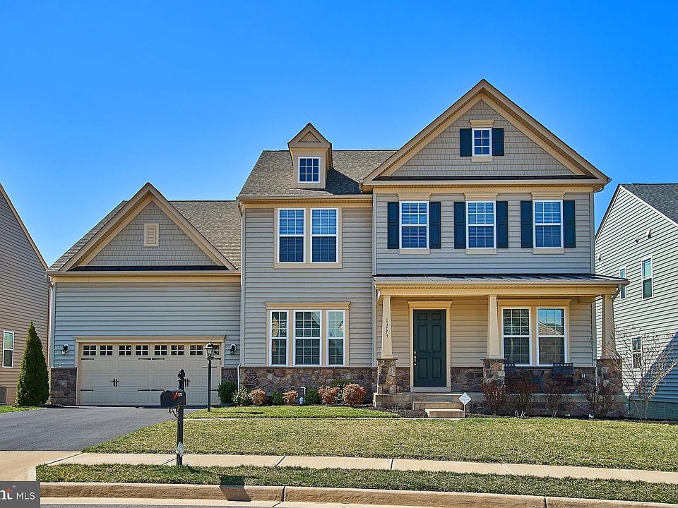 1st image of 13773 Estate Manor Dr