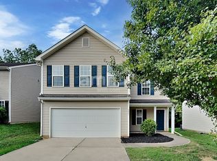 5001 Autumn Oak Dr, Charlotte, NC 28269