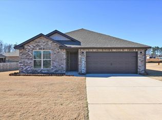 1122 SW Colonial Dr, Cullman, AL 35055