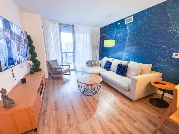 2602 E Hallandale Beach Blvd #R805, Hallandale, FL 33009