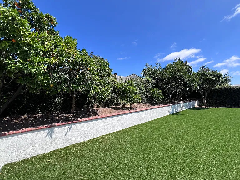 23992 Woodstone St — Photo 5