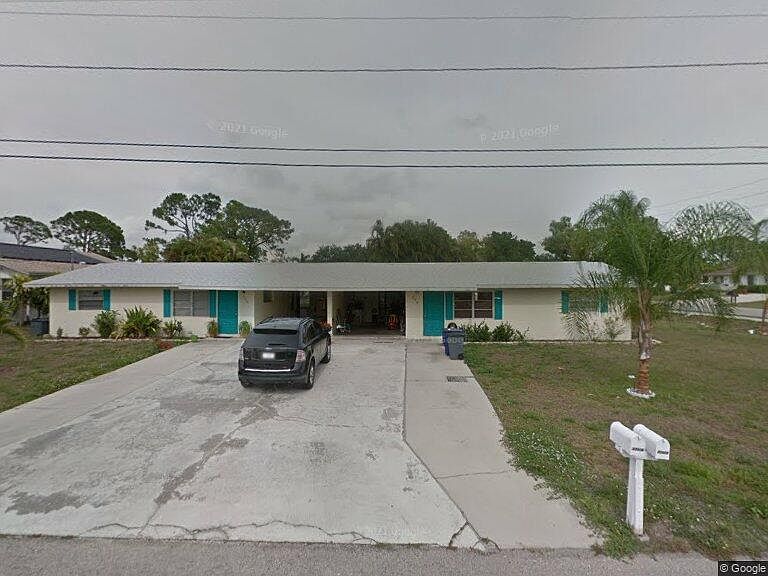 1st image of 27318 Gasparilla Dr