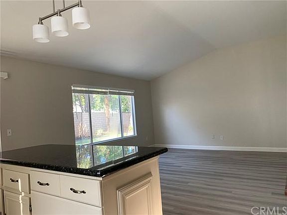 5th image of 3528 Grovedale St