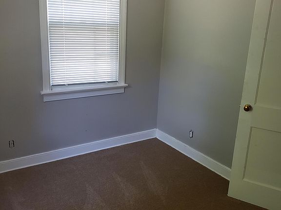 2nd image of 815 Marseilles St