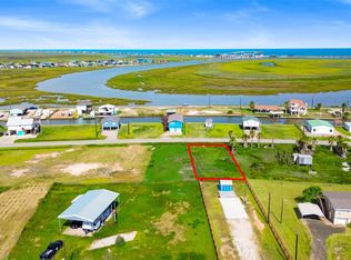 4720 Carancahua St, Sargent, TX 77414