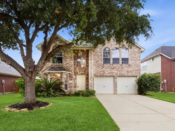 3924 Highland Vale Ct, Fresno, TX 77545