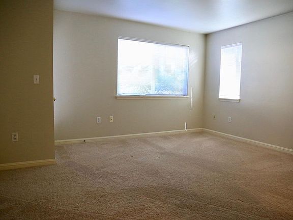 2nd image of 9231 122nd Ct NE APT D132