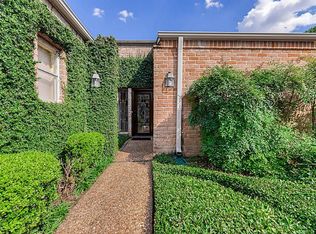 12103 Wedgehill Ln, Houston, TX 77077