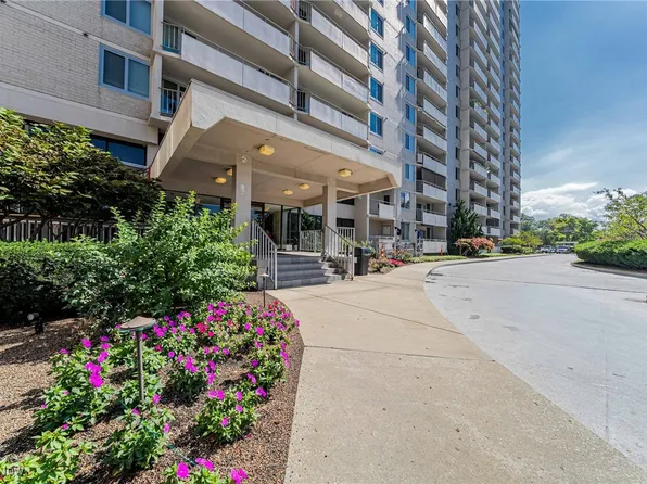 12900 Lake Ave APT 214, Lakewood, OH 44107