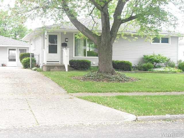 1st image of 39 Idlewood Dr