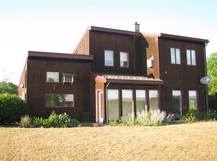 466 Wenner Rd, Lewisburg, PA 17837