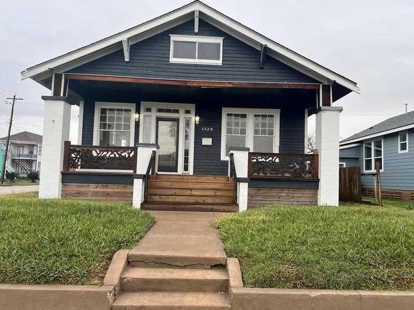 1328 Ursuline St, Galveston, TX 77550