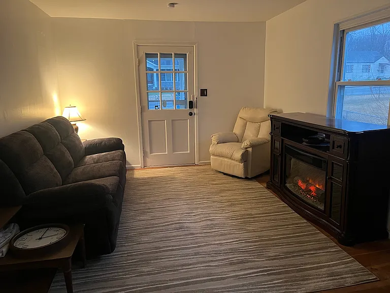 7620 Lisle Ave — Photo 5