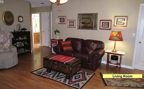 5th image of 305 Julie Ann Dr