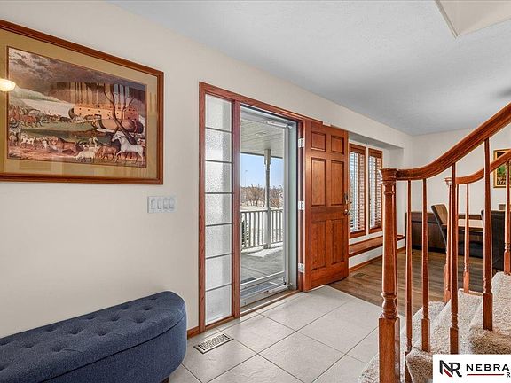 3rd image of 2205 Oriole Dr