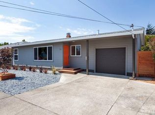 28 Harbor Dr, Corte Madera, CA 94925