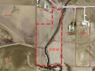 000 Pilot Grove Rd, Epworth, IA 52045