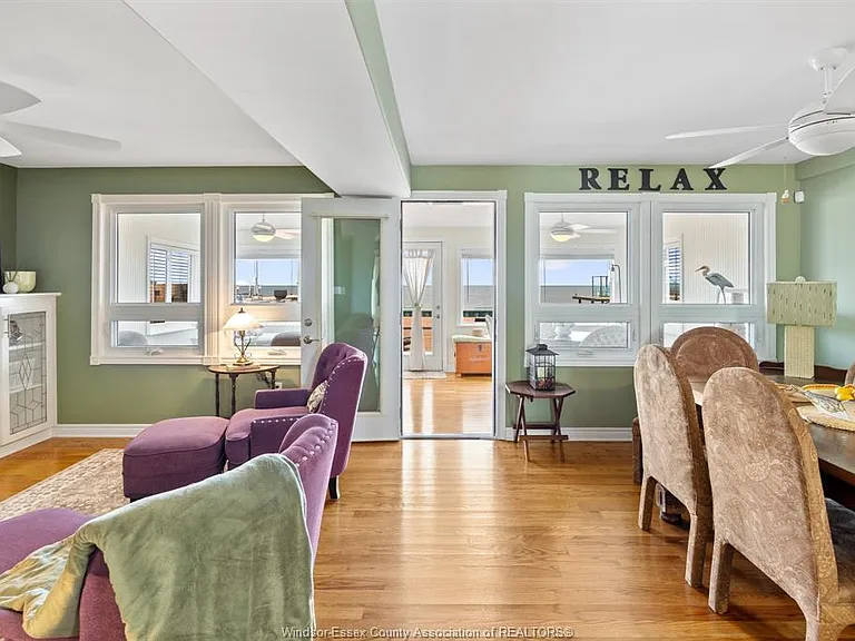 689 Ross Beach Rd — Photo 9